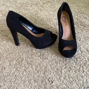 Black candie shoes
